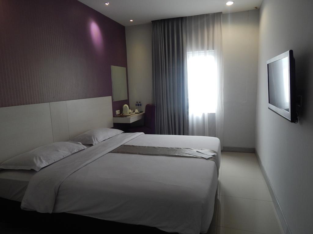 Hotel Vio Surapati Bandung Zewnętrze zdjęcie