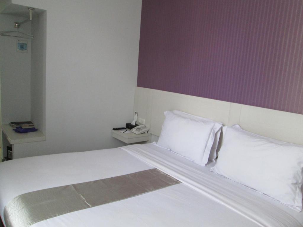 Hotel Vio Surapati Bandung Zewnętrze zdjęcie