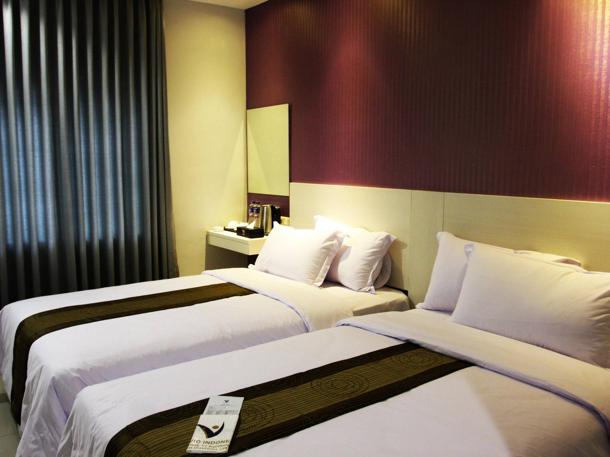 Hotel Vio Surapati Bandung Zewnętrze zdjęcie
